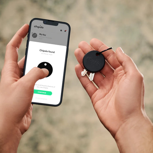 Chipolo - POP Tracking Tag for Apple and Google Devices - Black
